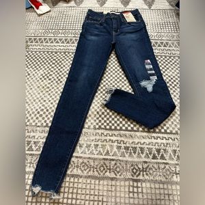 LEVIS 721 HIGH RISE SKINNY JEANS SIZE 24W 30L
